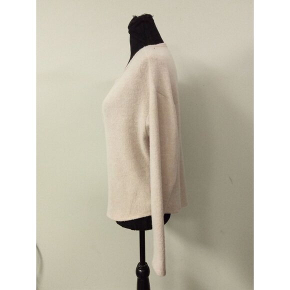 NWT Socialite Women's Tan V-Neck Sweater Size Small - Picture 2 of 6